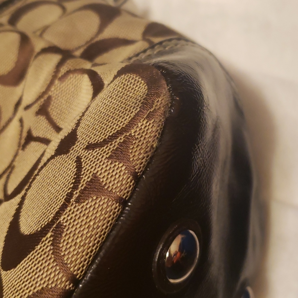 Purse - Picture 5 of 7